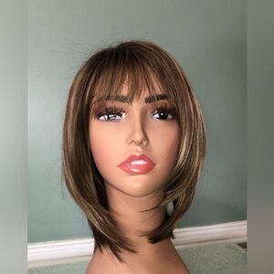 Wig. Bob style brown & blonde dark rooted wig  size average.